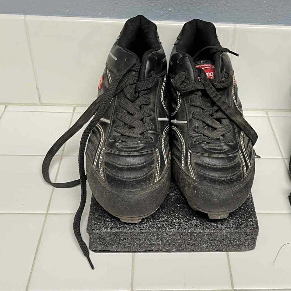 Rawlings cleats